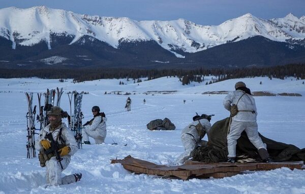 Special Operations Winter Mountain Operator Course