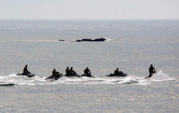 UK SF on Jet Skis