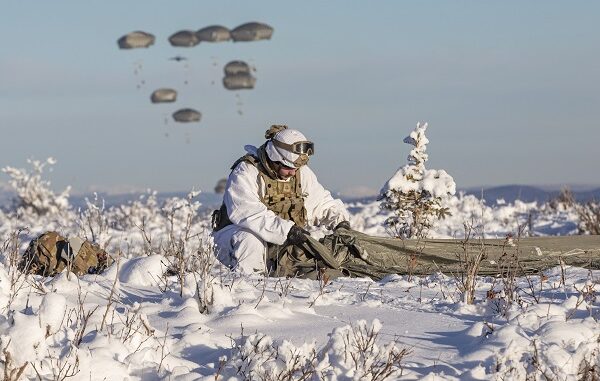 11th Airborne Division Jumps in Alaska