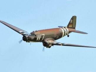 C47 Skytrain at Duxford D-Day Show 2014. Photo by Airwolfhound, Creative Commons, 25 May 2014. https://commons.wikimedia.org/wiki/File:C47_Skytrain_-_Duxford_D-Day_Show_2014_(cropped).jpg