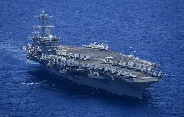 USS Abraham Lincol (CVN 72)