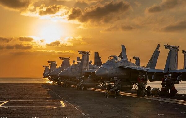 Flight Deck USS Abraham Lincoln