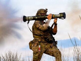 5th SFG Green Beret Fires Anti-Tank Weapon